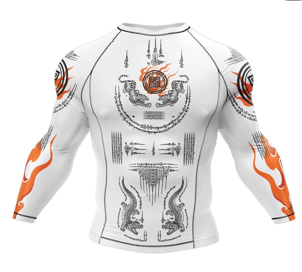 vingativa_gyn's tweet photo. a rashguard mais linda que já vi https://t.co/ynQNcHdYe9