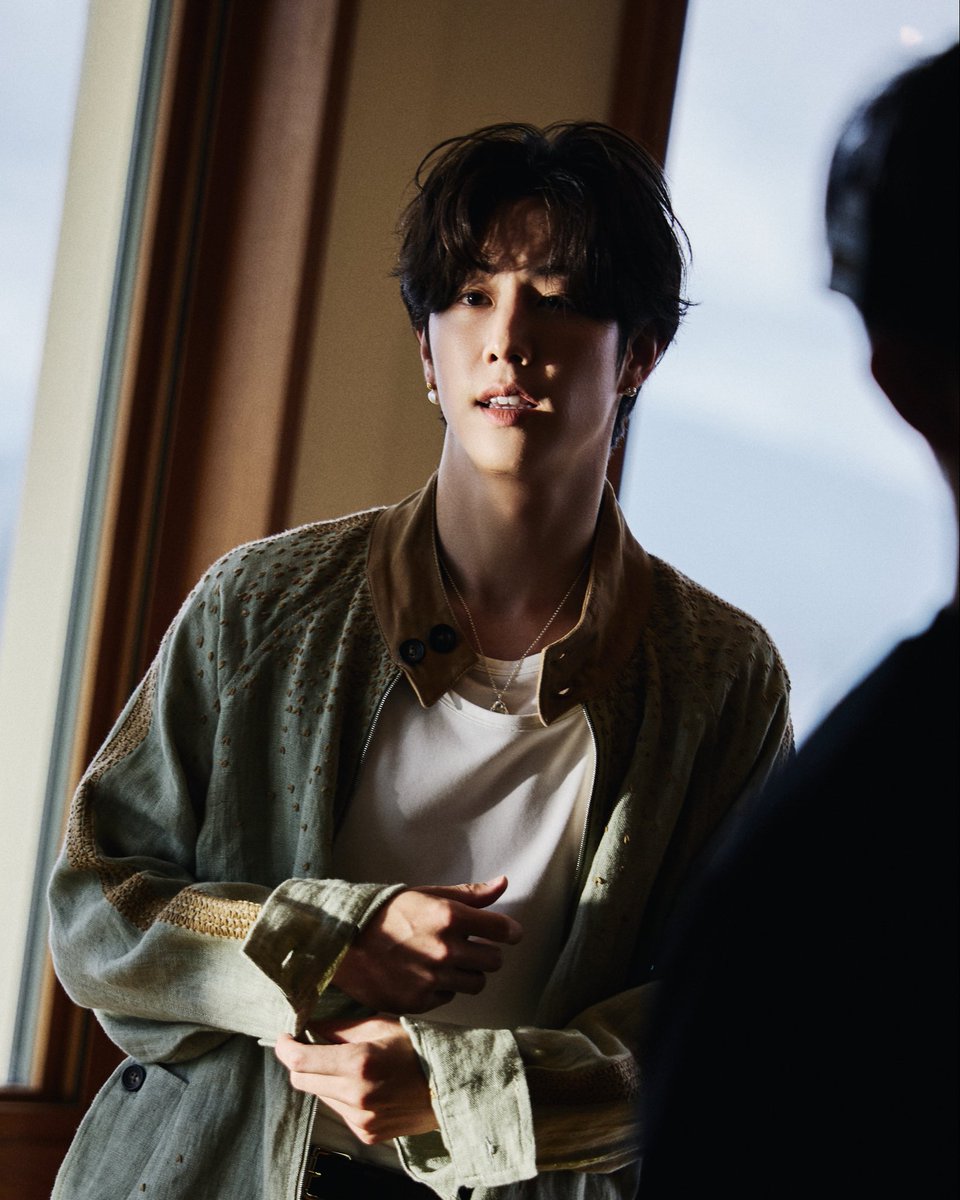 DNAmngmnt's tweet photo. NIGHTLIGHT feat. MILLI
MV behind-the-scenes

🎞️

#NIGHTLIGHT #MarkTuan #段宜恩 #마크 https://t.co/lyud8cu1uX