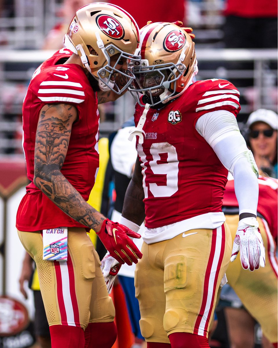 OurSf49ers's tweet photo. Deebo Samuel + Mike Evans have been a legendary veteran duo 🔥

Happy they’re BOTH on the Niners! 

📸: @mattfraser_9 https://t.co/rHMe5KacIo