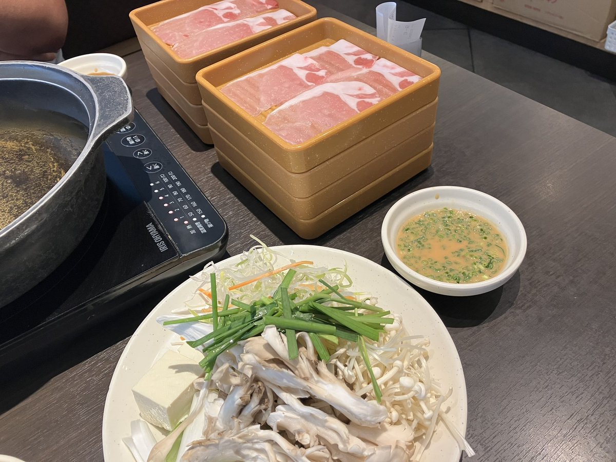 GENd20's tweet photo. しゃぶ葉 https://t.co/YMM7DFnPh3