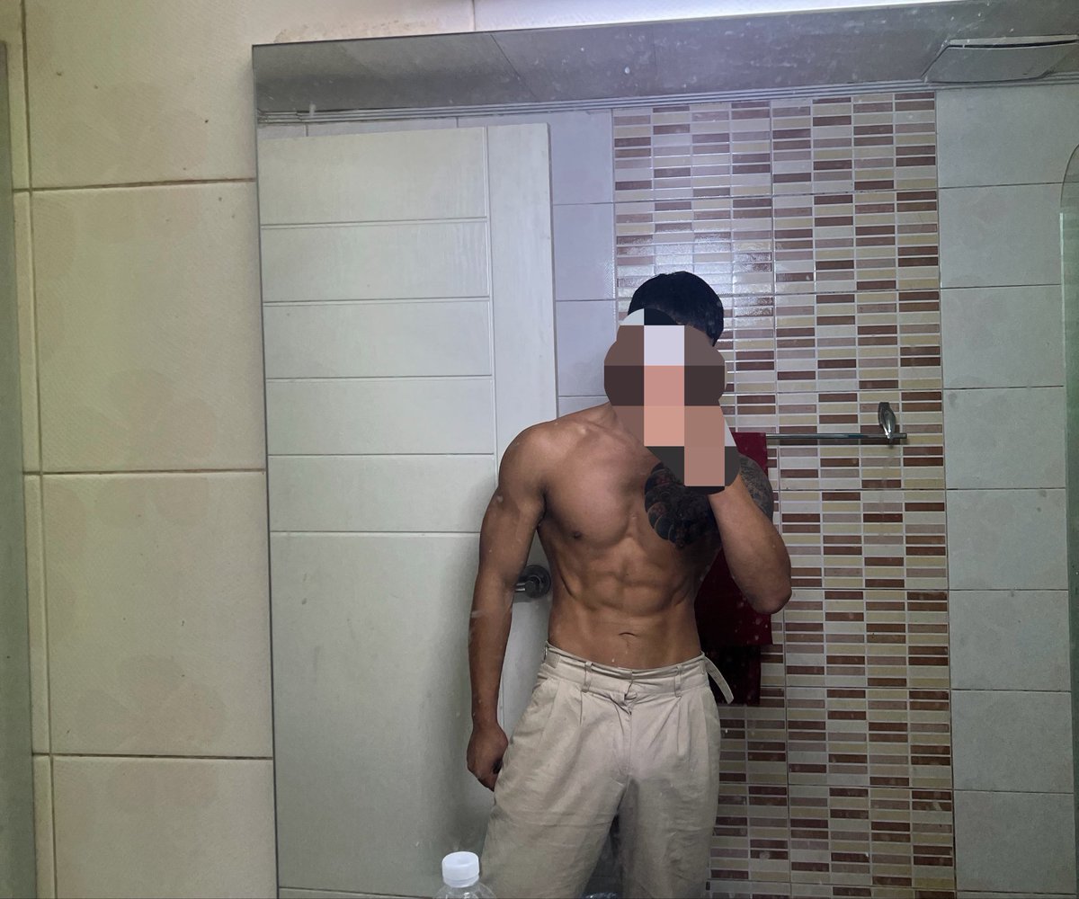 DlonMuskk's tweet photo. 배고팡 배고팡 https://t.co/QLF99mTZEx