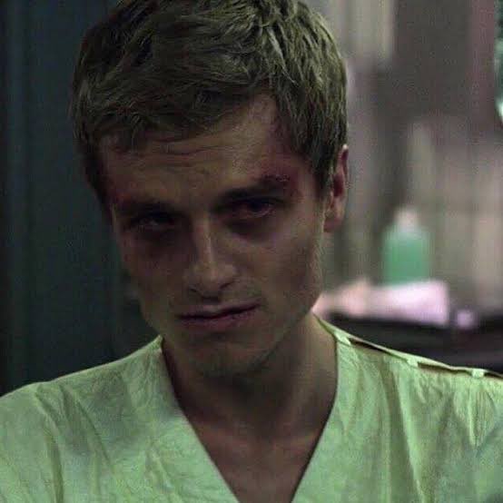 BerRayyyyyy's tweet photo. beric is peeta in my head

“You could live a thousand lifetimes and never deserve that boy” https://t.co/wIscJK7gPp