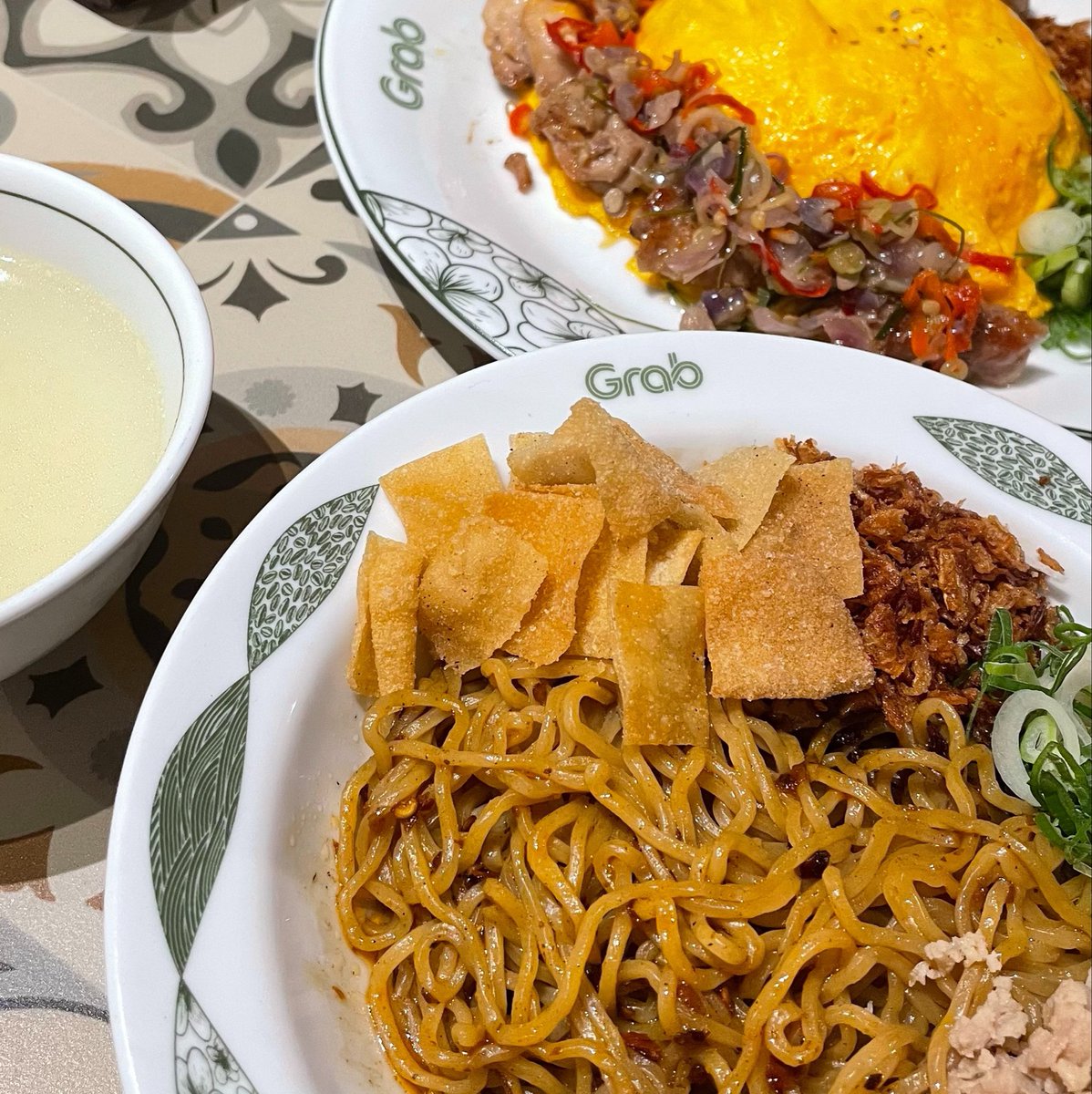 madebyshunda's tweet photo. upload foto makanan enak yang ada di galeri. https://t.co/IkHJW91iZu