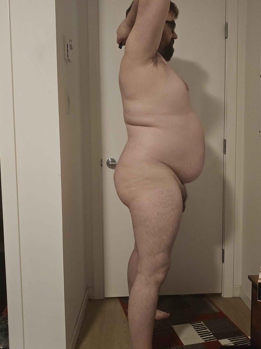 ProtectorKeaton's tweet photo. As per @MASTERGrogSIR 's orders I will be taking pics and measurements at the start of each month to record my progress, weight is in lbs everything else in cm. As I get practice with measurements this will become more exact. https://t.co/x0TNq3c9Sn