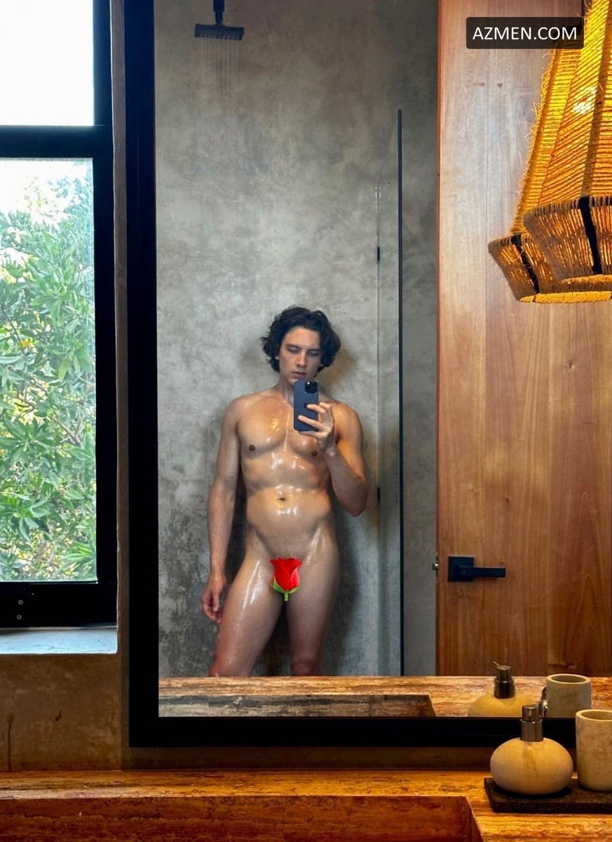 WherevrYou_Are's tweet photo. The Antichrist in AHS Apocalypse, Cody Fern https://t.co/CLG6iZFGDn