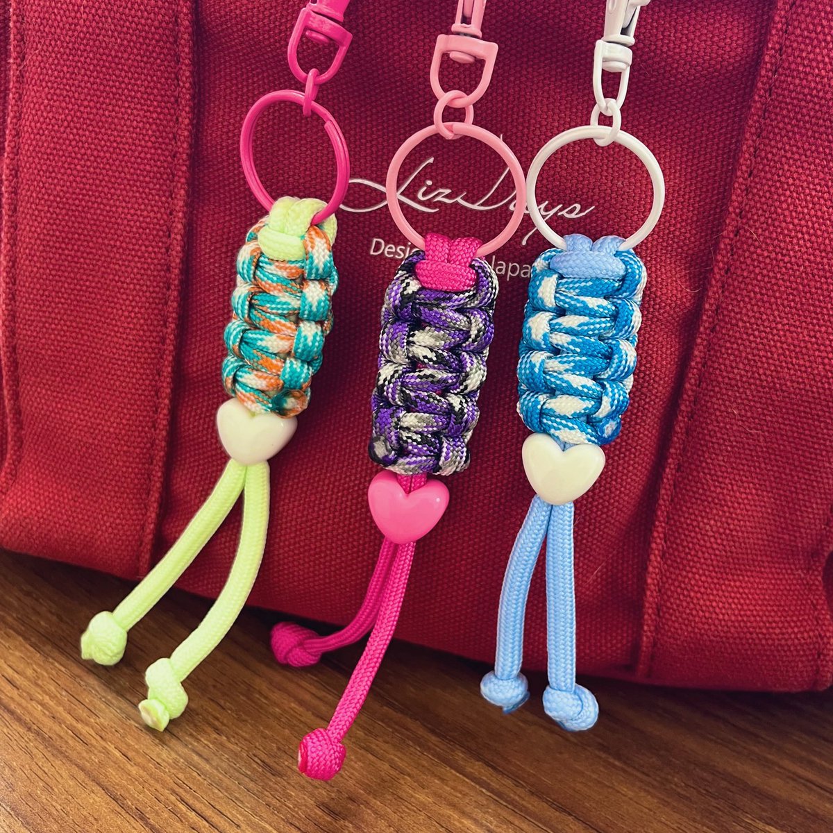 natttttom's tweet photo. 今日作ったパラコード🧶 https://t.co/2PcSDJarTd