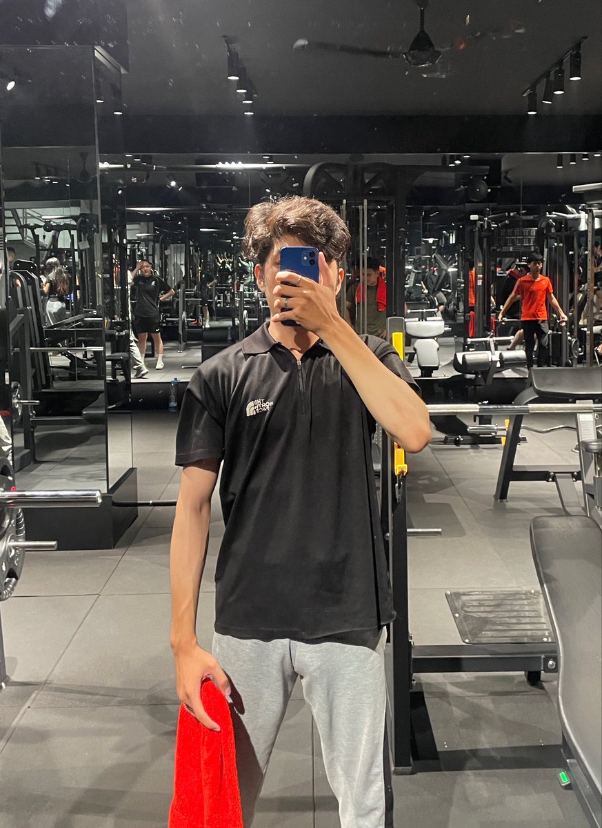 Fz4nnn's tweet photo. #medan #gym https://t.co/e9duV4yWHY