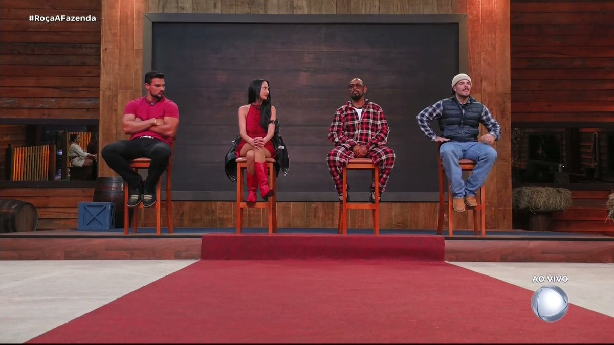 universodasil's tweet photo. Jottapê vetou Renê da Prova😂

#RoçaAFazenda #AFazenda18 https://t.co/FZYJXAWQZ1