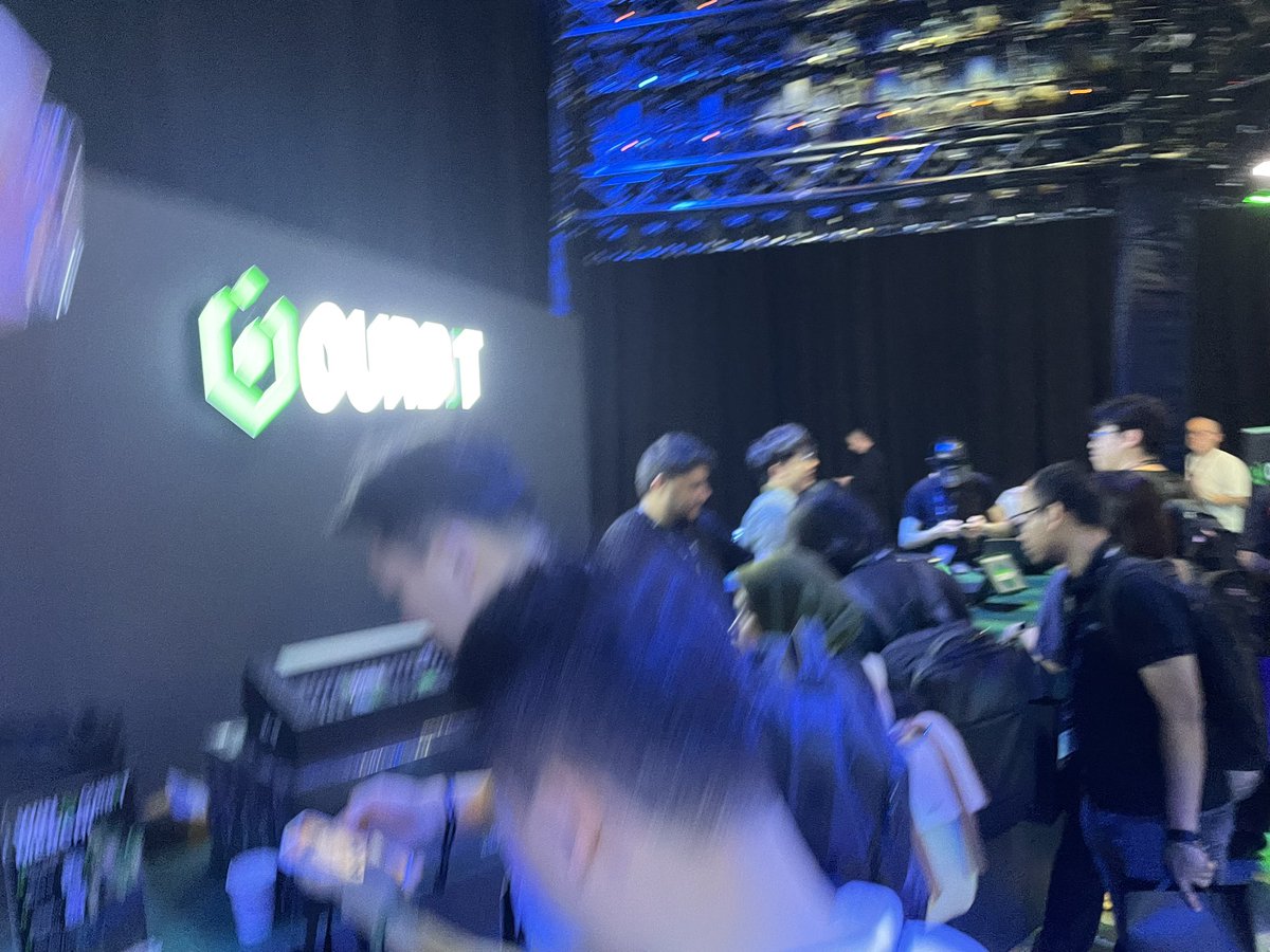 keng_yong's tweet photo. @ourbit https://t.co/RYEY9b8cqQ