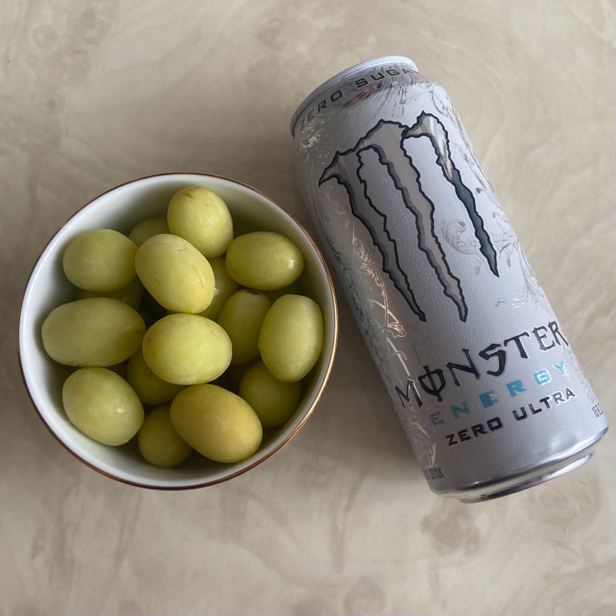 evvivay's tweet photo. How does Pinterest plan ur meals?

Ok my pinterest is so triggering what the hell

My breakfast
My lunch
My dinner
My dessert https://t.co/VTugyaWlkN