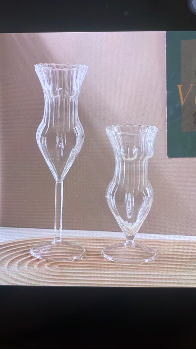 YunYanGlass's tweet photo. Looking for distinctive glassware to stand out in the market? 🧐
Check out our latest sculptural beverage glasses! Designed to impress, these pieces are perfect for premium beverages, from craft cocktails to artisanal juices.✨👇#OEM #B2B #glassware #wholesale #glassmanufacturer https://t.co/QuzsgD4b7c
