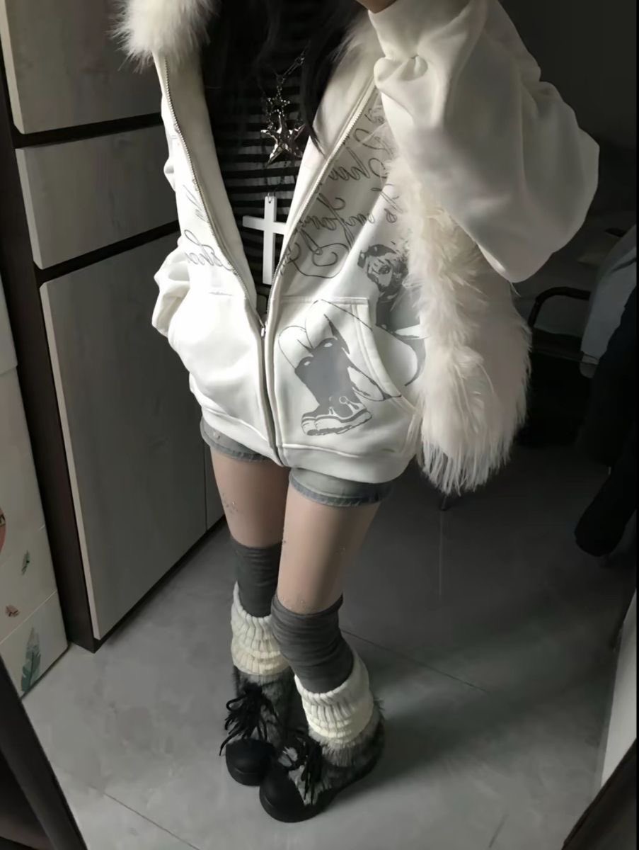evvivay's tweet photo. how pinterest sees me😱😨😩😳😩😤🤯😶‍🌫️😰🤬🥶😭😫😣🥺😒🥸🥳🤩

piercing
icon
accessory
style https://t.co/U12tSNYJ37
