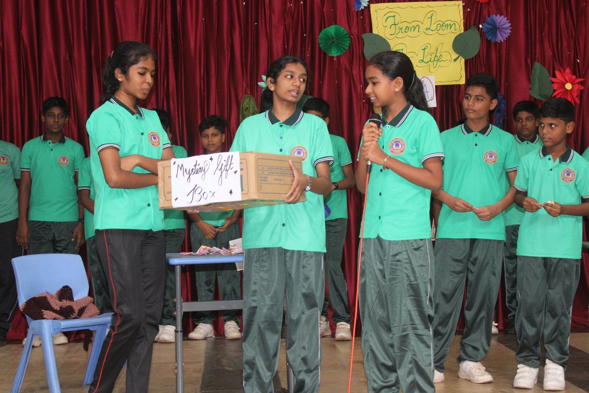 BethlahemHills1's tweet photo. Assembly by Grade 7A Students https://t.co/4kdzRWEnhA