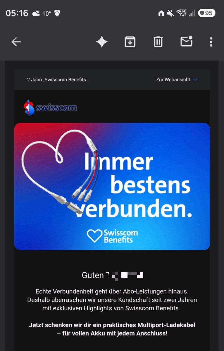 ErDarfSo's tweet photo. Einfach billig als benefit so ein Schrott abzugeben zumal es keine Geräte mehr mit lighting Anschluss gibt. Was will man mit so einem ladekabel wo man ein Teil davon nichtmal mehr nutzen kann? Wollt ihr so eueren Müll an Kunden entsorgen anstelle dafür zu zahlen? 
@Swisscom https://t.co/DoqziC6CRA