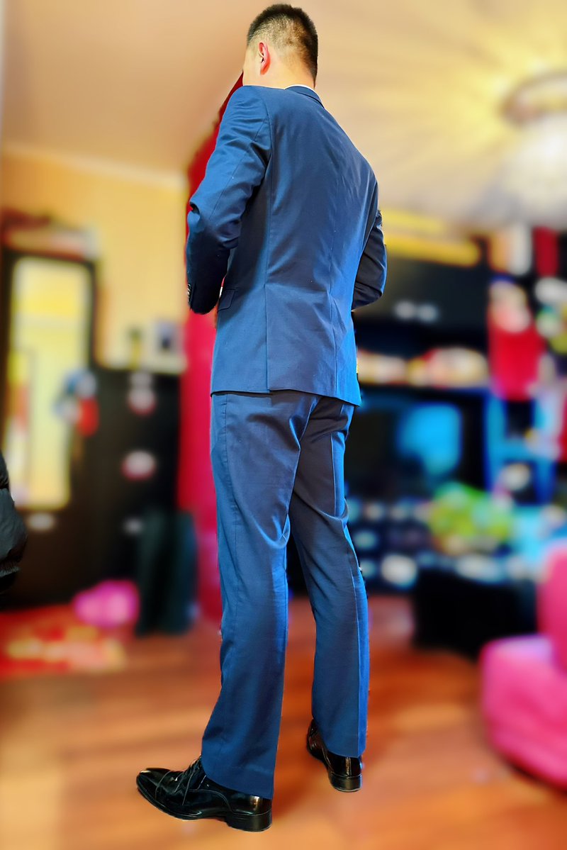 RidingbootsDady's tweet photo. 征服高大英俊的暗娼们 总是很有成就感 他俩来偷人 霸爸则给他们上一次深刻的性爱教程 https://t.co/OjfDvTTM2X