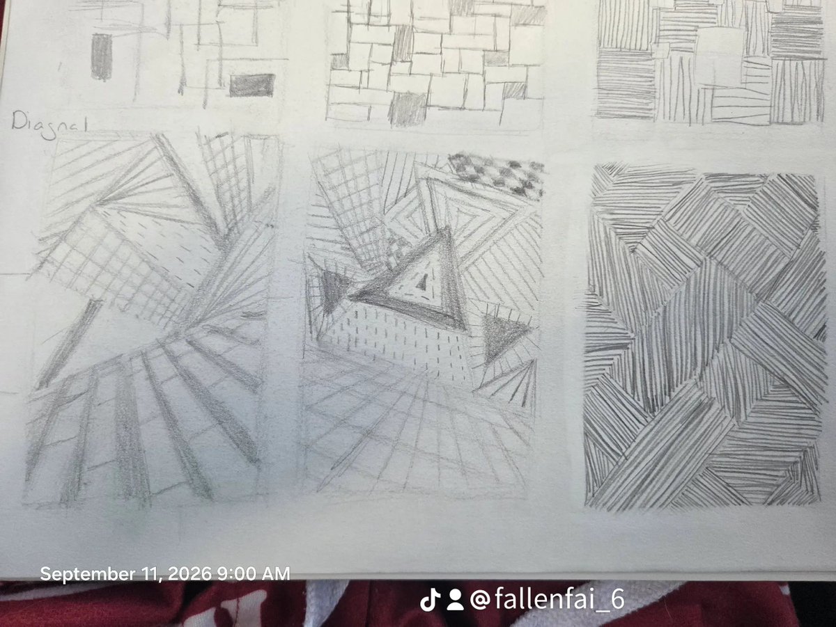 fallenfai_'s tweet photo. Thumb nails vs final drawing for art 10 diagnol pt2 
#artistsoninstagram #minimalismart #abstractartwork https://t.co/GIgl2FHtbO
