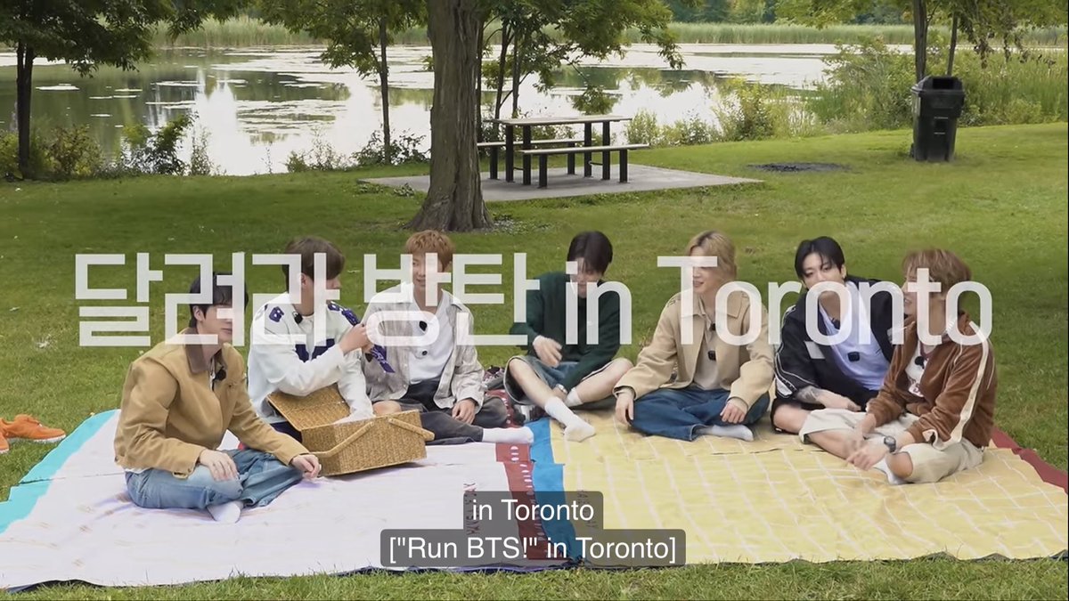 louvret's tweet photo. Tuesday nights are fun again 😁 #runbts @oubaitoritotei https://t.co/dNjMfYTDu8
