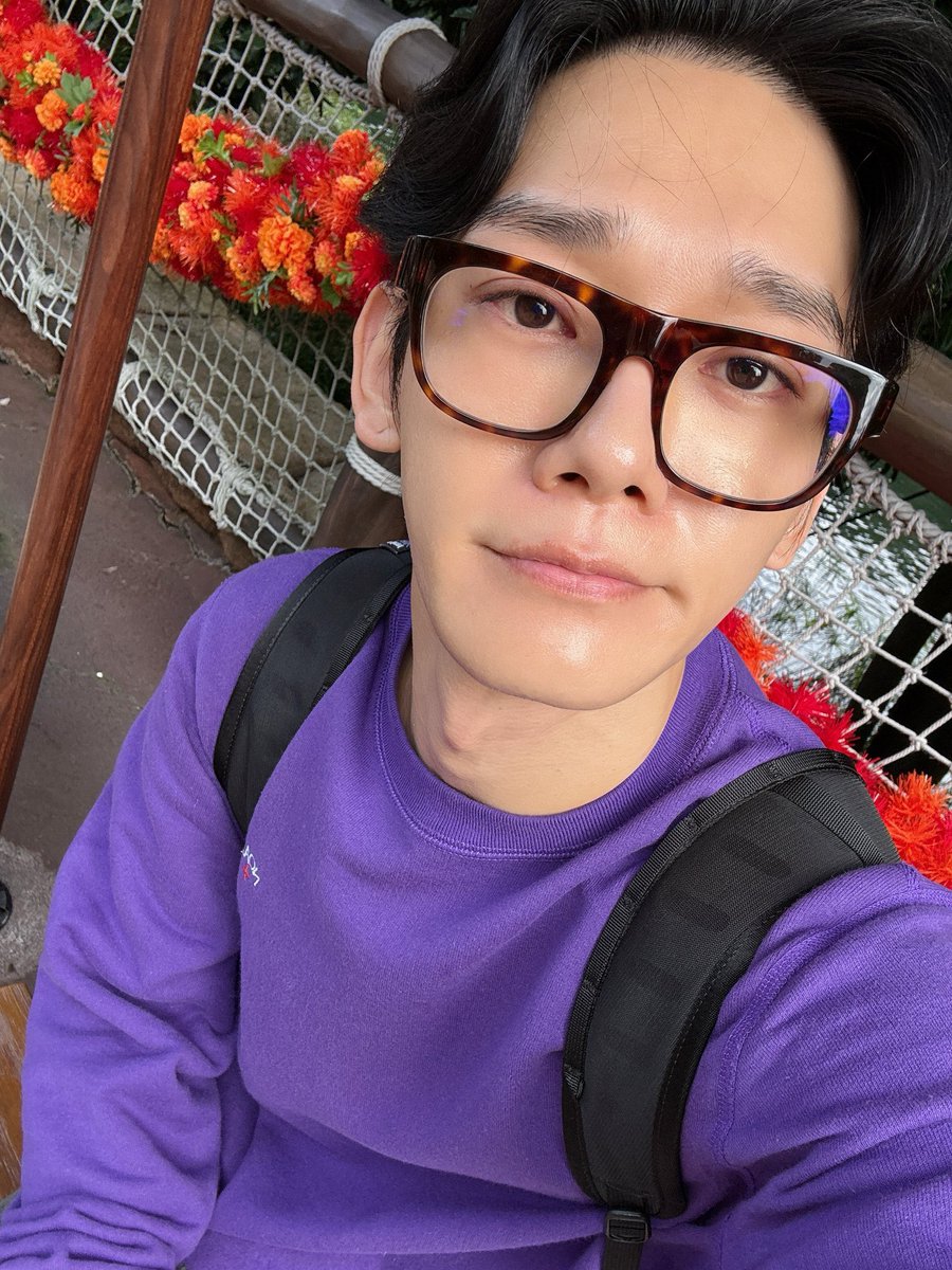 ceeehun's tweet photo. CHEN 💭 https://t.co/csCDaZsLuu