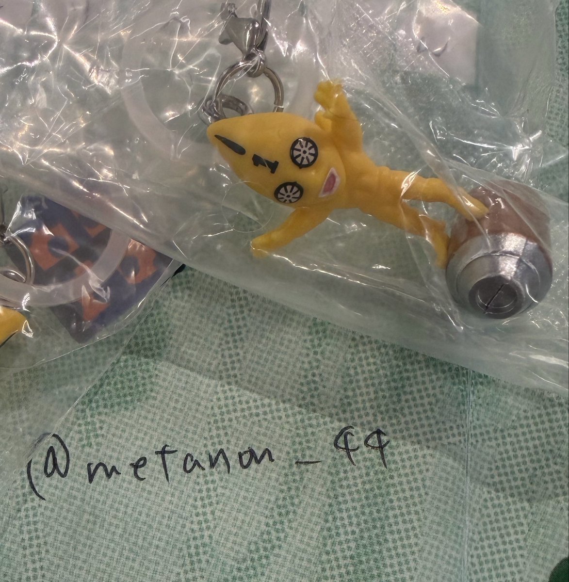 metanon_44's tweet photo. @chiyoko010 検索より失礼致します。
Ｎｏ．1所持しており、こちらもコンプ希望で2を探しております。

郵送にて交換お願い出来ればと思います。
問題ないようであればDMでお話出来ればと思いますのでフォロー頂けますと幸いです。
検討の程よろしくお願いいたします。 https://t.co/K0qMqts0Q7