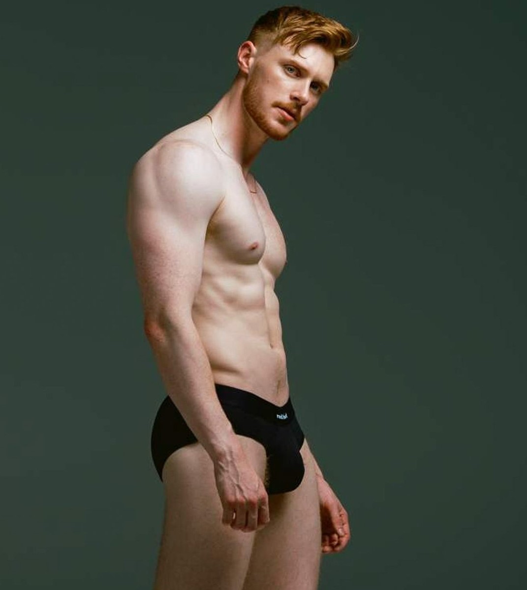 CINEMA505's tweet photo. Max Parker (Boots) fotografado por Thomas Knights. https://t.co/Cd0dE4f2Ff