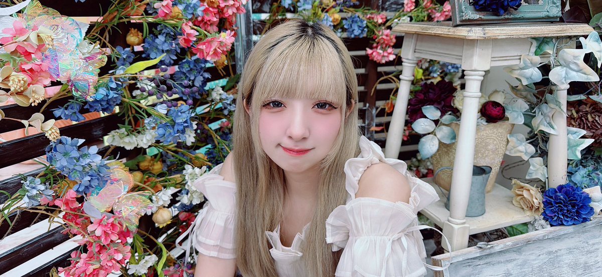 nikugaarebasati's tweet photo. 2026/09/27

ルミナス撮影会　4部 vol.9

model
新世界ギルドール
夜籠ぺちさん
@shinguil_pechi

┈┈┈┈┈┈✰⋆｡:ﾟ･*☽

#ルミナス撮影会
#よごもといっしょ
#ポートレート https://t.co/NGDgoobpje