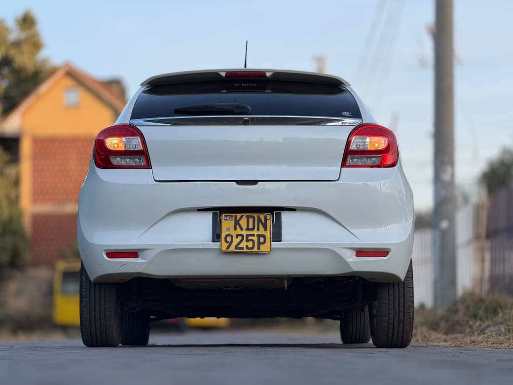 JaMtoka's tweet photo. - 2016 Suzuki Baleno (WB32S)
- KSh1.2 Million
- Fuel Tank: 37L
- 15-19km/litre
- Location: Nairobi 🇰🇪
- +254733665551 (WhatsApp)

- 1.0-litre Boosterjet Direct Injection Petrol (K10C)
- 109bhp @ 5500 rpm
- 170Nm @ 2000-3500 rpm
- 6 Speed AT
- Front Wheel Drive 

- Dual Front Airbags
- Brake Assist
- EBD
- Halogen Projector Headlights with DRLs
- HEARTECT Platform for enhanced Crash Safety

- Alloy Rims
- Fabric Seats
- Wing Mirror Blinkers