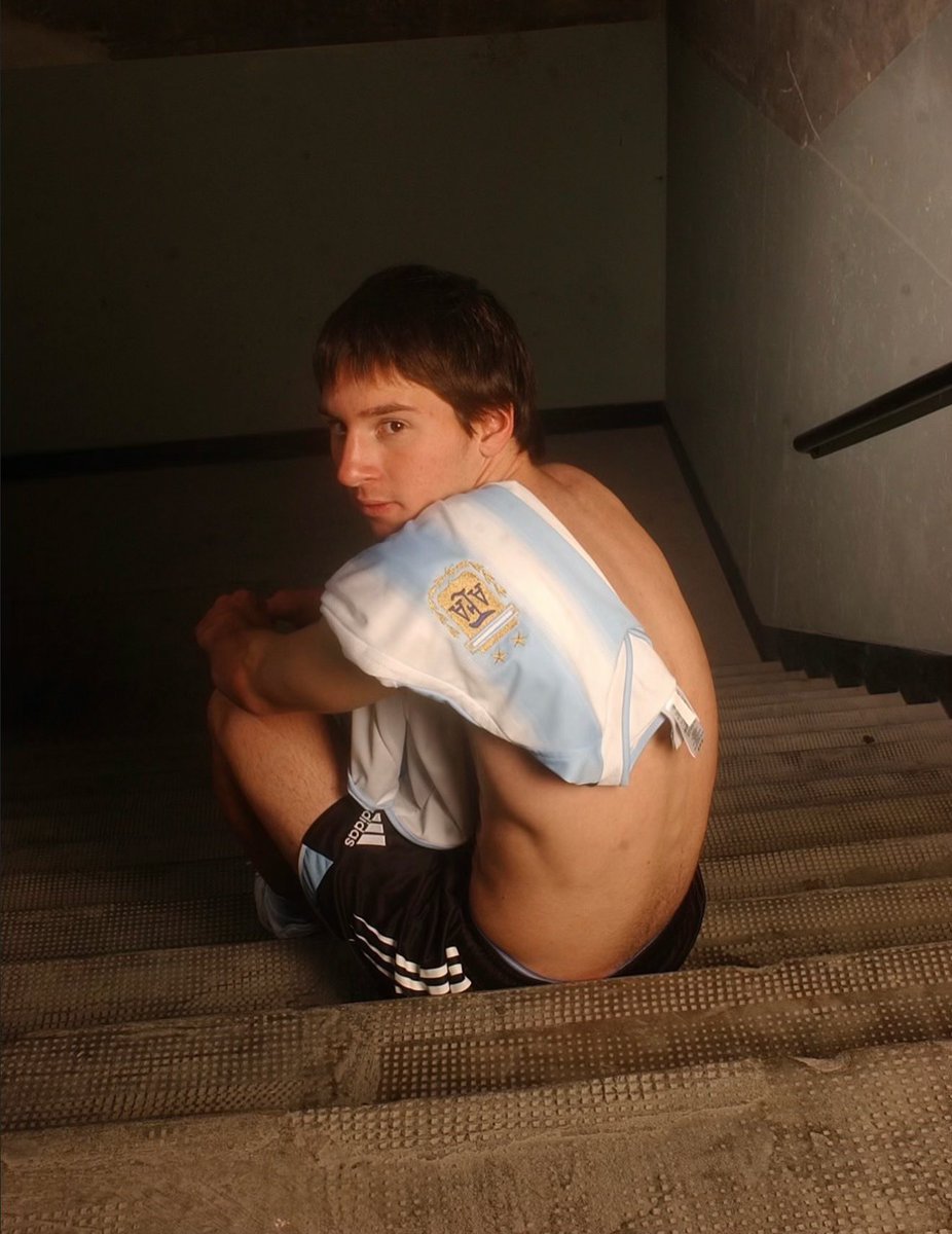 VictorChuksJr1's tweet photo. Lionel Andrés Messi Cuccittini 🇦🇷🐐 | Thank you 💙♥️

🇦🇷💔 THE END OF AN ERA.

Lionel Messi has officially retired from international football. 🐐

After 21 years, 208 appearances and 126 goals for Argentina, the greatest chapter of his international career has come to an emotional end.

His final game? A 3–0 victory over Benin.
⚽ 1 goal
🅰️ 2 assists
🏆 World Cup
🏆🏆 Copa América ×2
🏆 Finalissima

He gave Argentina everything — and left the national team as its all-time top scorer and most-capped player.

Gracias por todo, Leo. 🇦🇷🩵🤍

The No. 10 era is over. 🥹👑

#VictorChuks #LionelMessi #Messi #Argentina #Football