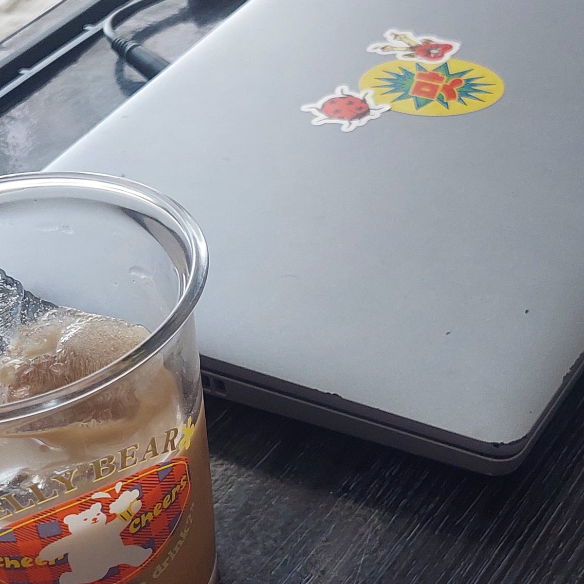 lovelyalandra's tweet photo. breakfast &amp; coffee 😮‍💨 good luck for today ada bimbingan (sudah lelah dengan skripsi) https://t.co/t5Fwl7R7LP
