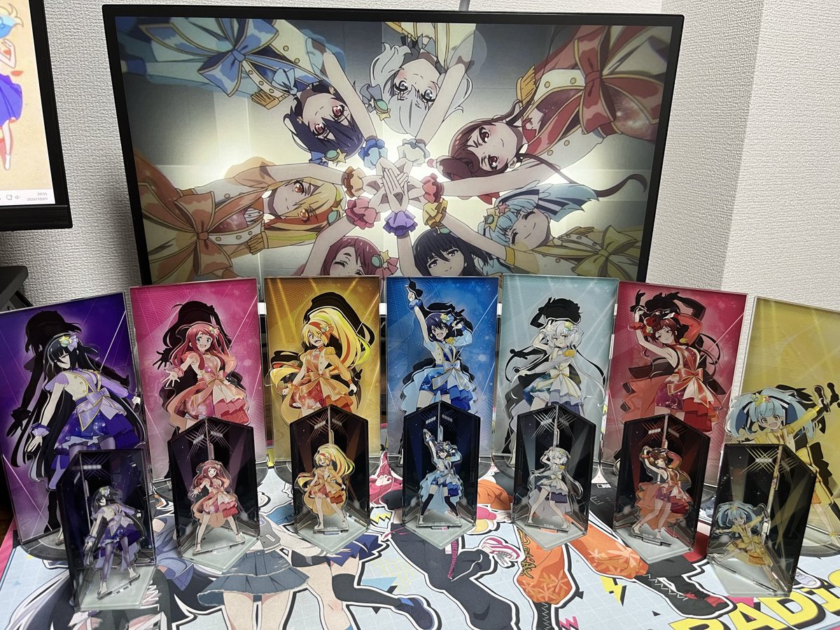 Chige34's tweet photo. 昨日の佐賀アリーナ作った動画が好評っぽいので、作成過程。観客席は根気で付箋ペタペタしました笑 https://t.co/xTnMxOQ0rl