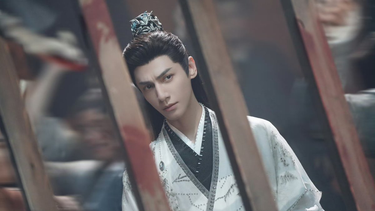 ThaiLuoshifen's tweet photo. 261007 หลัวอวิ๋นซีสตูดิโอ

#หลีซือ ออนไลน์

“อาภรณ์สีขาวแฝงไว้ด้วยความสง่างามและความองอาจ เบื้องหน้าคดีค่อย ๆ สืบค้นความจริง
เผชิญหน้ากับความวุ่นวายและพันธนาการทั้งหลาย ด้วยความมั่นใจเต็มเปี่ยม ไม่หวั่นเกรงต่อผู้มีอำนาจ”

#หลัวอวิ๋นซี #罗云熙 #LuoYunxi #魅影神捕 #เทพมือปราบเงาปีศาจ

https://t.co/FQtoMAfmiT