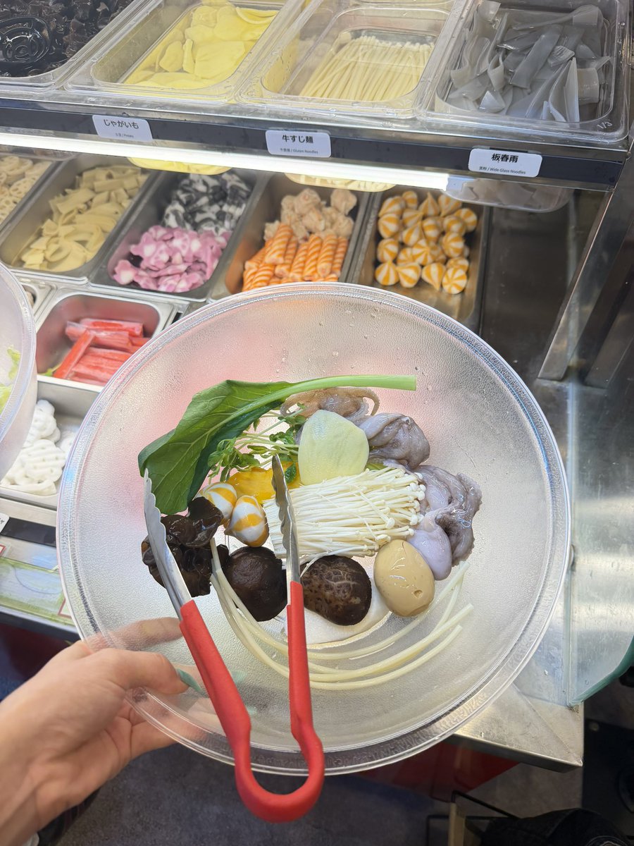 miyulala08's tweet photo. 大学近くのお気に入り麻辣味久々に来たんだけど

1870円笑笑笑笑笑笑笑笑

やばい調子乗った。

このまえは別店舗で2400円🎶

大食い担当です👧🏻 https://t.co/m3vrt7rWPc