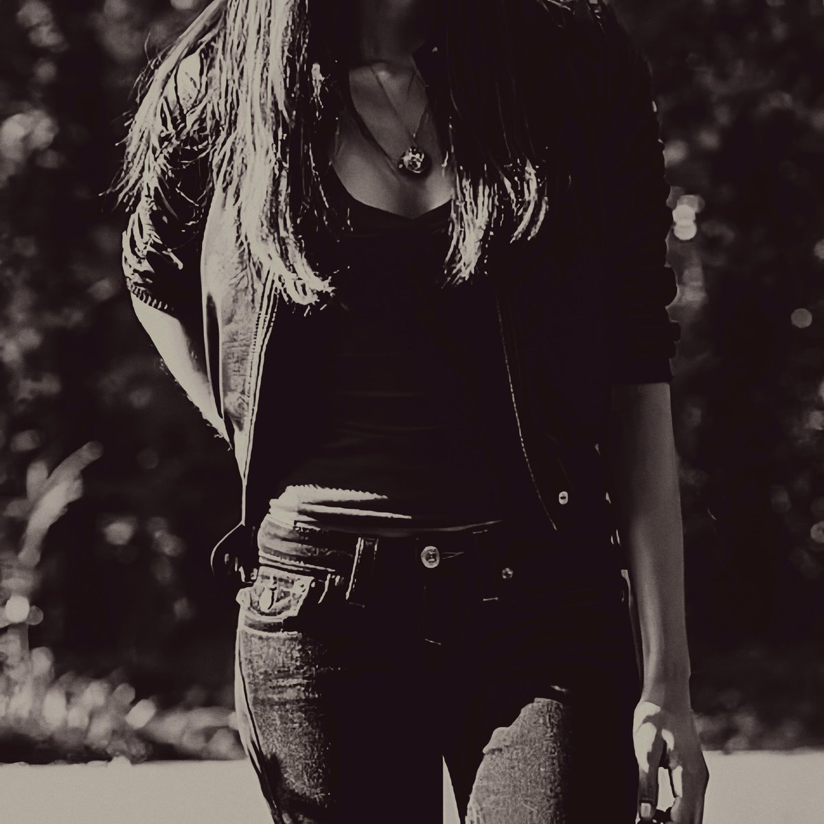 gIlbertdiaryz's tweet photo. ⠀

⠀elena  gilbert  salvatore               ——
   tvdu  universe ,  canon character   .
⠀ https://t.co/BD61aUdBzT