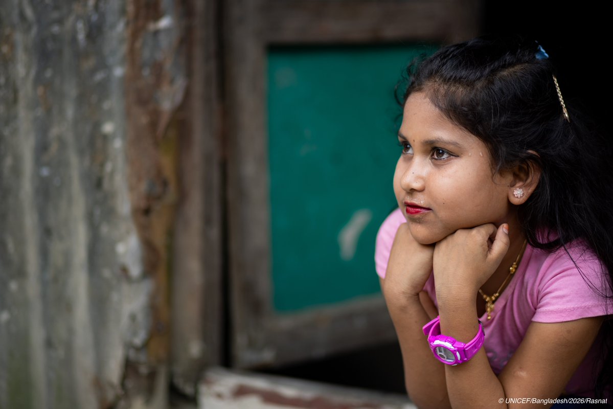 UNICEFBD's tweet photo. Today is World Mental Health Day!  

Imagine a 🌍 where every child &amp; young person has access to the mental health support they need to grow into strong, resilient adults.  

Let’s act now and make mental health a priority in all policies &amp; all communities. https://t.co/awrUcn3TCV