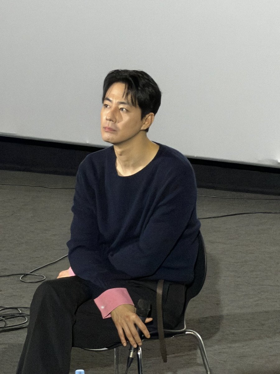 isgudokja's tweet photo. 조인성 오늘 왜캐 이쁘심 https://t.co/IFYK2QTJza