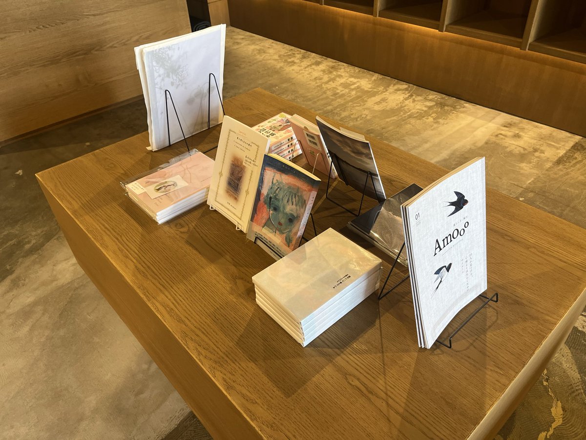 pingpongbooks's tweet photo. 開店しましたー

ZINEも入荷してます！

#ZINE #pingpongbooks https://t.co/floBCa6z8I
