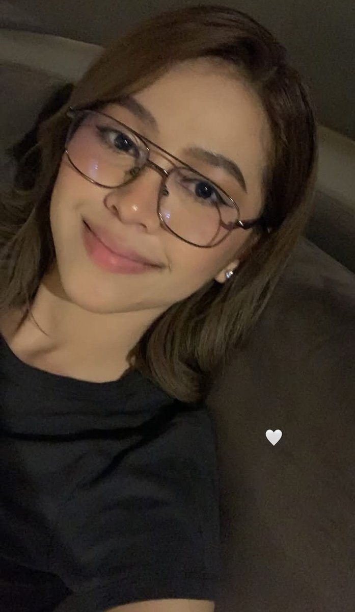 JMIELLEnialsOFC's tweet photo. Always bringing sunshine to our screens! Keep shining, Marielle! 

SOUMoreFun WithMarielle

MaMontellano MidWeekGlow

#PRISTINEWednesdayAtSOU https://t.co/miqxJQ14CN