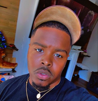 Tae1Noel's tweet photo. #NewProfilePic https://t.co/eNUIpHkKLM