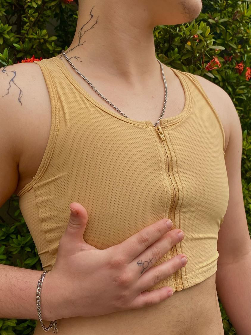 ShopWonababi's tweet photo. You deserve clothing that brings comfort, confidence, and a little more freedom to be yourself. Save this as a reminder: your identity is valid, and your journey belongs to you. 💙
#TransJoy #GenderAffirmation #AuthenticSelf #QueerJoy #Wonababi https://t.co/ifOhEZWZqB