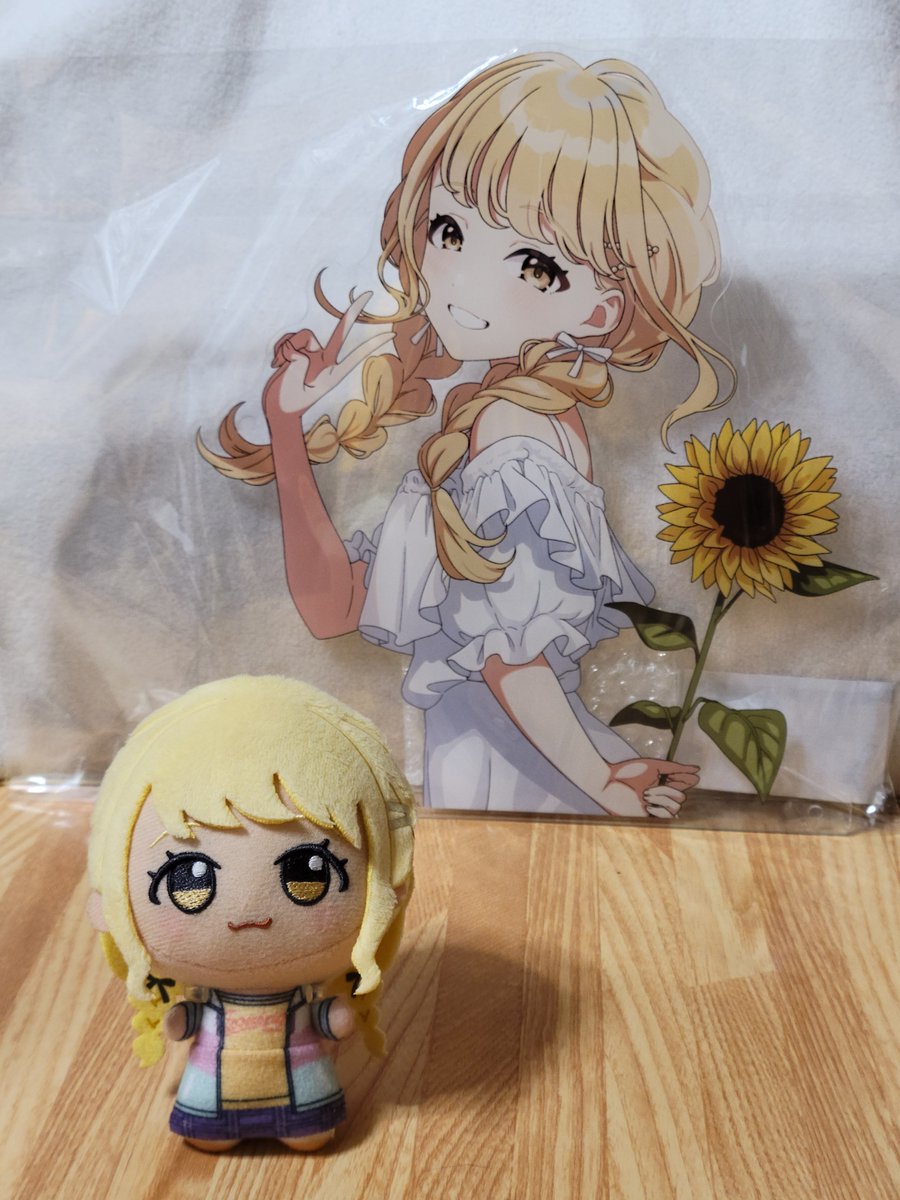108P_KTN04's tweet photo. で…でっかいナ～💛 https://t.co/nOrdsswC5m