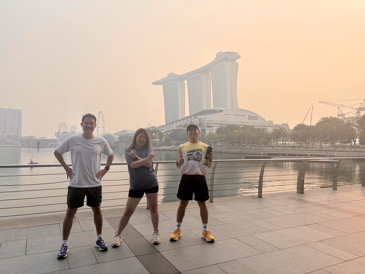 AnajakWeb3's tweet photo. 🏃‍♂️ Binance Angels, ready for the side-event run! 👀🫡

First stop: Sui Basecamp 2026. 🌊
Let’s connect, explore, and see what TOKEN2049 has in store for us today! 🚀

#TOKEN2049 #BinanceAngel #Web3 https://t.co/ZCjMXm1cYF