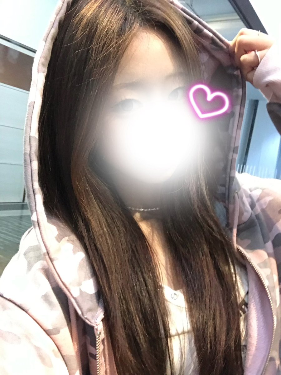 nxxvanov's tweet photo. p!nk ho0di£ 💗 https://t.co/SSzdnuazsJ