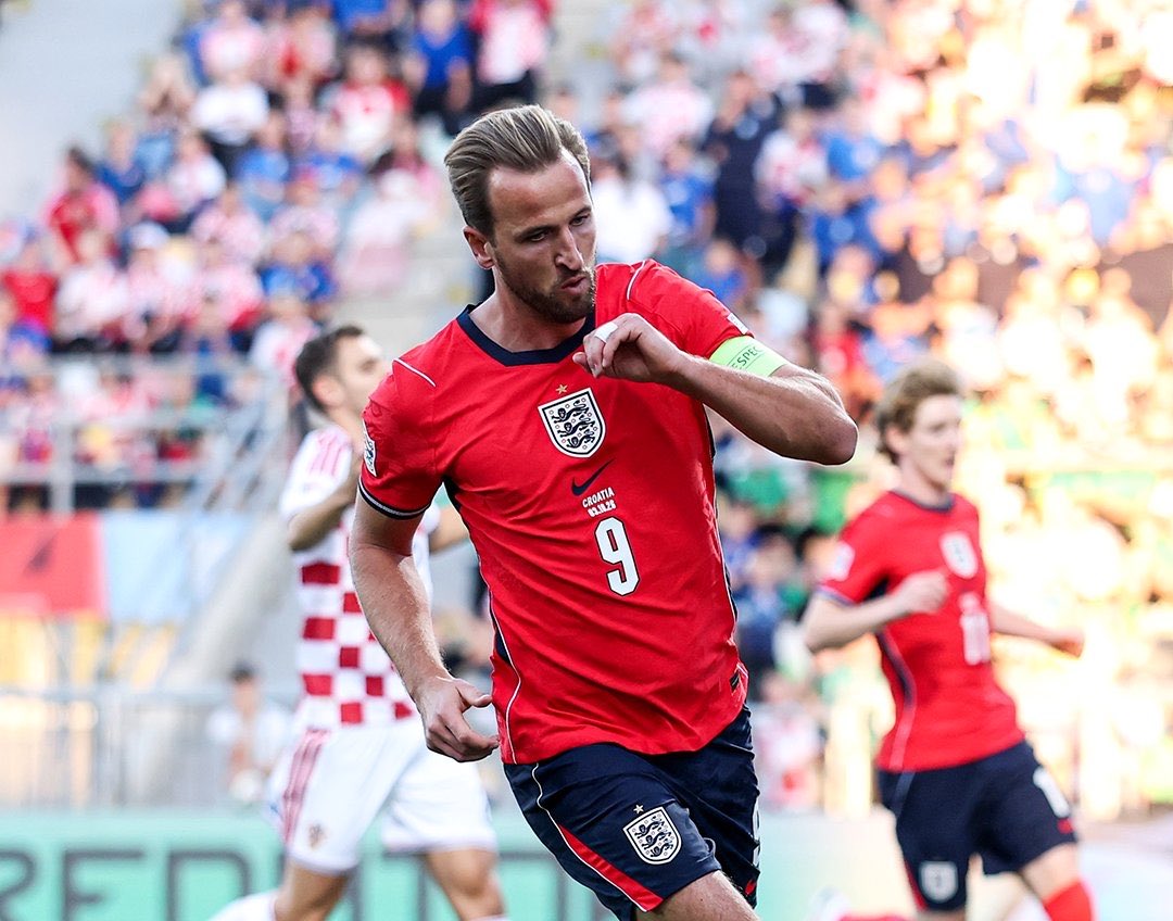 FabrizioRomano's tweet photo. 🚨🏴󠁧󠁢󠁥󠁮󠁧󠁿 Harry Kane when asked if he has reached his ceiling: “I hope not. I hope there's still mode to go."

“I still feel like I've got room to improve; I've just come from my best season ever at 32 years old”. https://t.co/lkS4zLASq9