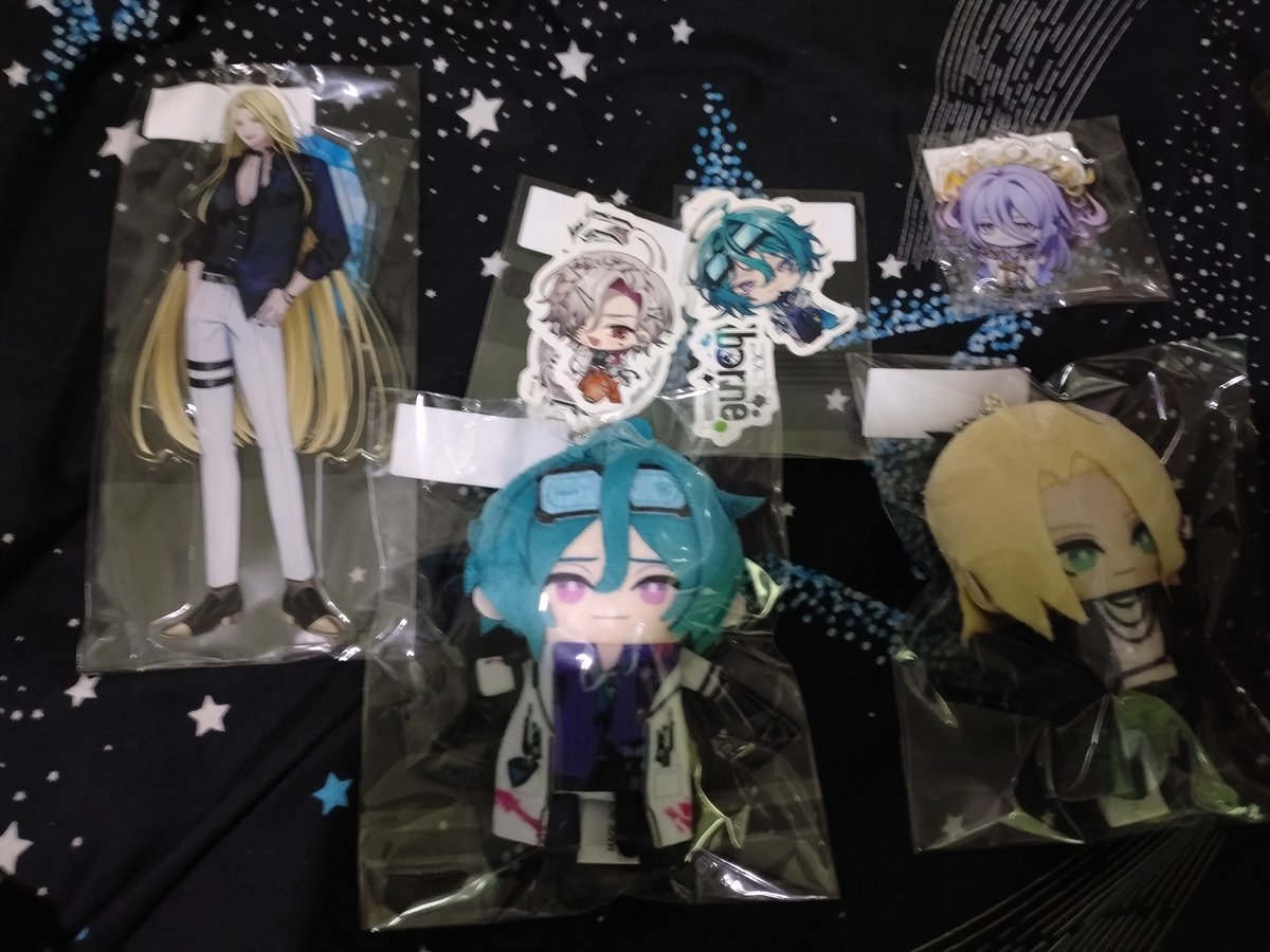 sora_flyhigh's tweet photo. #AshMERCHiel #Dealborne #Shikikatsu #ReviewMyLock ITS HEREEEEEE KYAAAAA, omg this is cuteeee πβ¨
ignore my voice LMAOAOA, im so excited rn aaaaa
(first time hearing reina's voice real????) https://t.co/Vd784Wq5ow