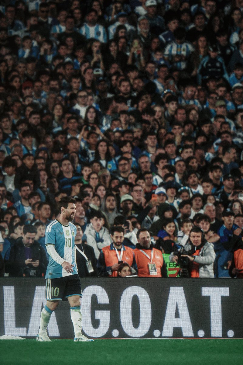 drivexpull's tweet photo. adiós leo. https://t.co/2gd0bVUfnn
