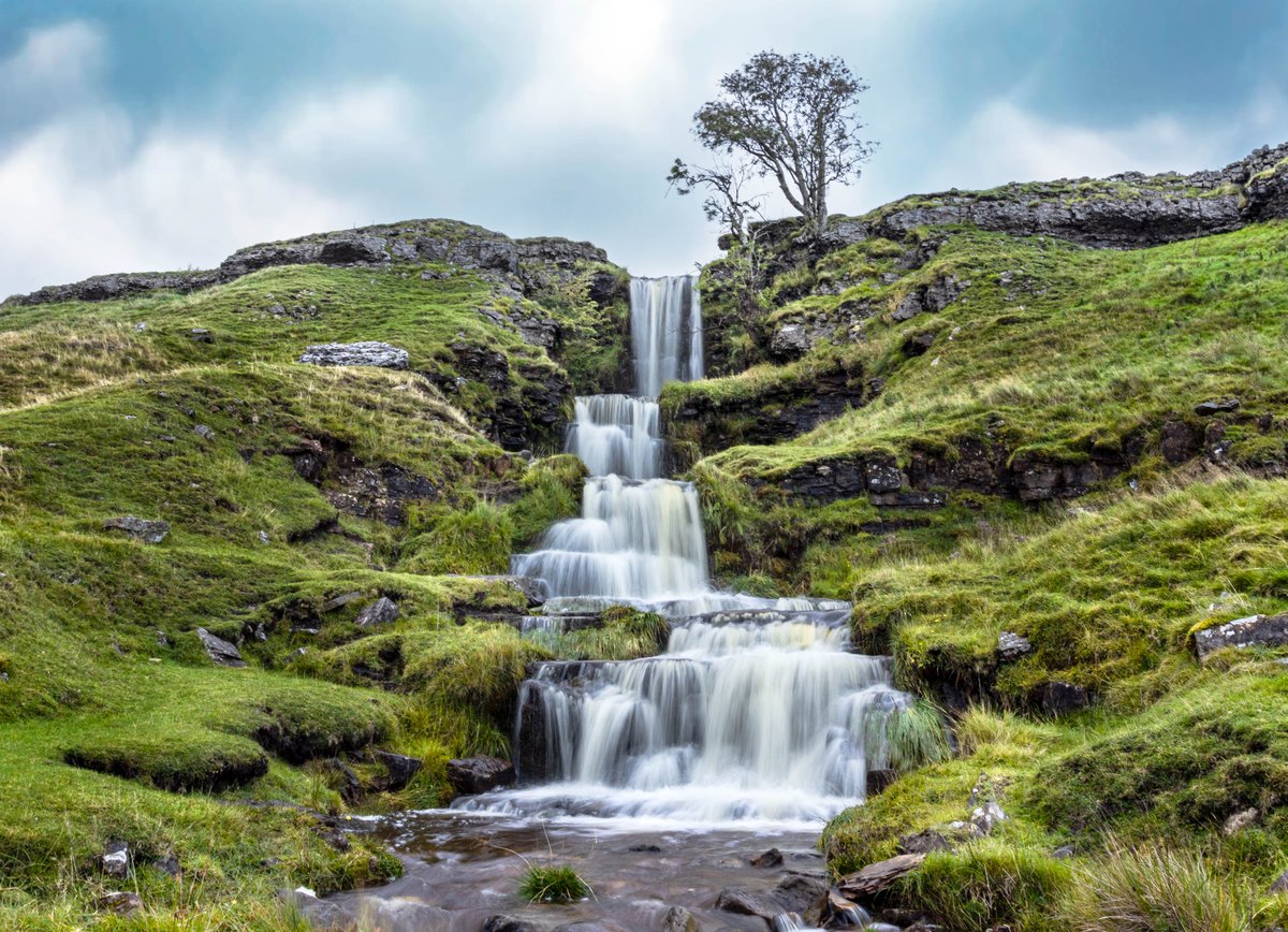 yorkshire_dales tweet picture
