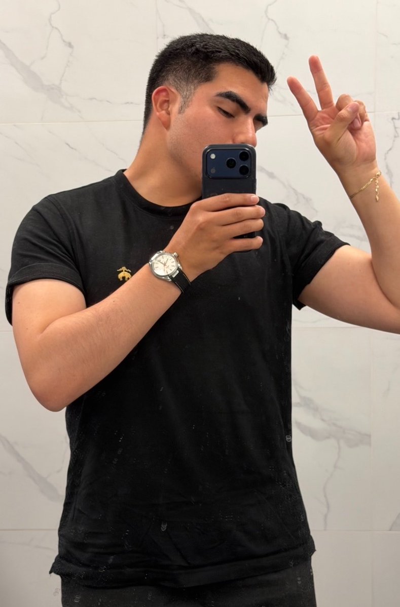 _19bryan's tweet photo. 🖤 https://t.co/V2N7mpbcpy