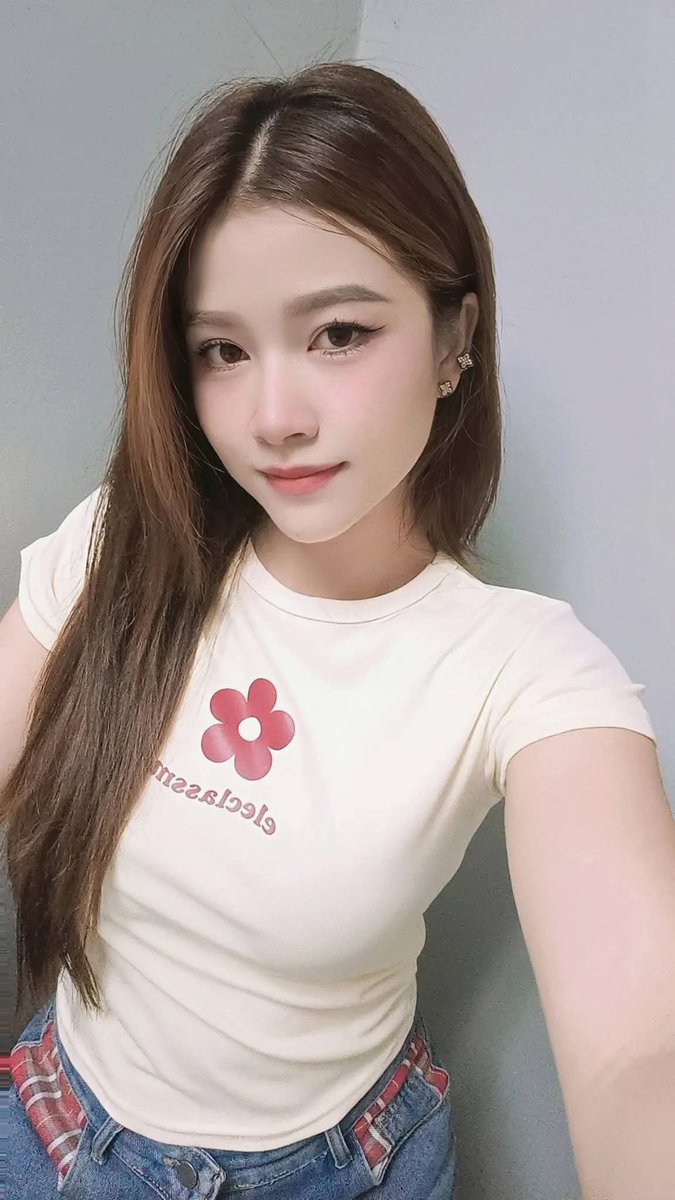 AlannaSadlon's tweet photo. 🌱🌱ตอนแรกก็ไม่เชื่อ จนกระทั่งลองใช้เอง... ไอเทมลับที่บิวตี้บล็อกเกอร์เกาหลีโหวตให้เป็นอันดับ 1!“ ครีมกันแดดเนื้อซูเฟล่ บางเบา คุมมันนาน

#นัดเย็ดเชียงใหม่
รับงานเชียงใหม่

รับเอง ร้อนเงิน
ไม่ได้รับประ���ำ
 มาไม่บ่อย
7🅾🅾  เท่านั้น

https://t.co/2N8PIM6AK7

🦀🌳🌸💮 https://t.co/4TLUY6qKXv