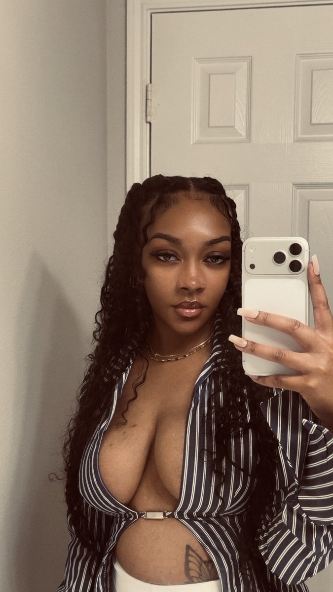 iamunique__'s tweet photo. Face Card ✅🤍 https://t.co/H2thOlikCy