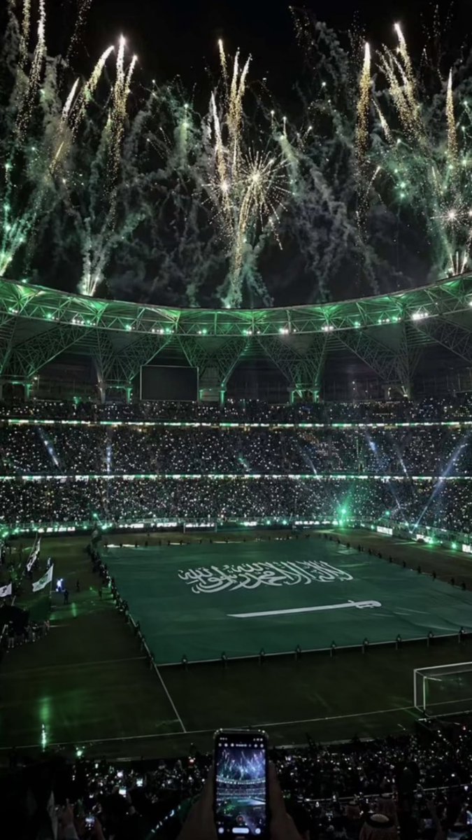 sato_ibr's tweet photo. #السعودية_الإمارات 
#المنتخب_السعودي
#السعودية_العظمى 
#سلمان_بن_عبدالعزيز
#محمد_بن_سلمان‌ 
ألف مبروك للمنتخب السعودي🤍💚🇸🇦 https://t.co/UTn5ga0tMq