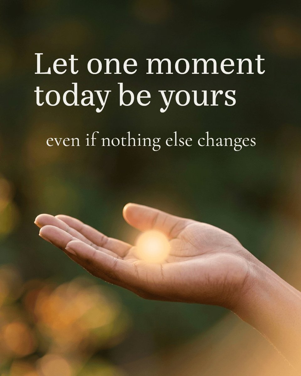 soulsreflecting's tweet photo. Let one moment today be yours.

A quiet breath. A slower sip. A walk without rushing to the next thing.

Nothing else has to change for that moment to matter.

Explore the Journey That Meets You Where You Are https://t.co/lThbeMXVUt #PersonalGrowth https://t.co/NUqadlvWam
